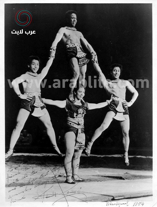 Лифт и керри. Цирковые женщины. Сильные женщины в цирке. Женщина поднимает мужчину в цирке. Женская цирковая акробатика.